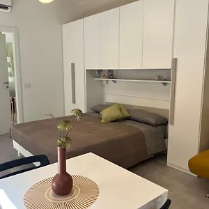 Apartamento Violetta Di, Parma